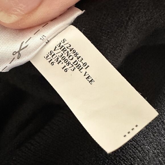 Banana Republic Sweater Size M Black Merino Wool Double V-Neck - Picture 6 of 8